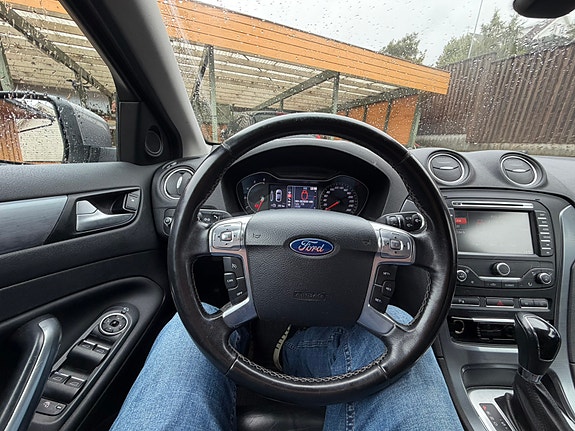 Ford Mondeo 16 of 20