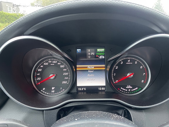 Mercedes-Benz C350 e 11 of 19