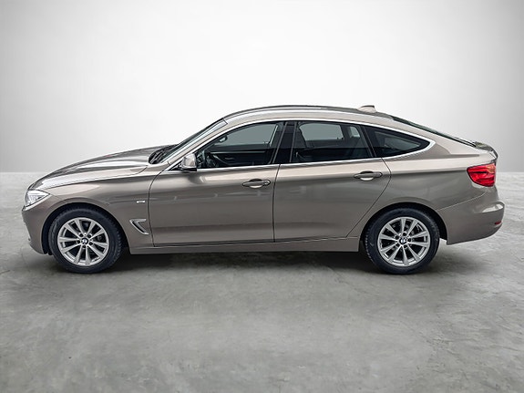 BMW 320d 2 of 23