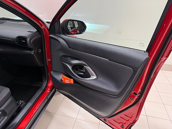 Toyota Yaris Cross 19 of 30