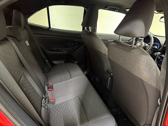 Toyota Yaris Cross 17 of 30