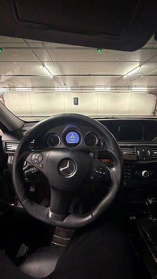 Mercedes-Benz E200 d 9 of 11