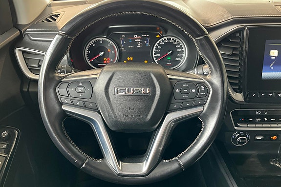 Isuzu D-max 9 of 30