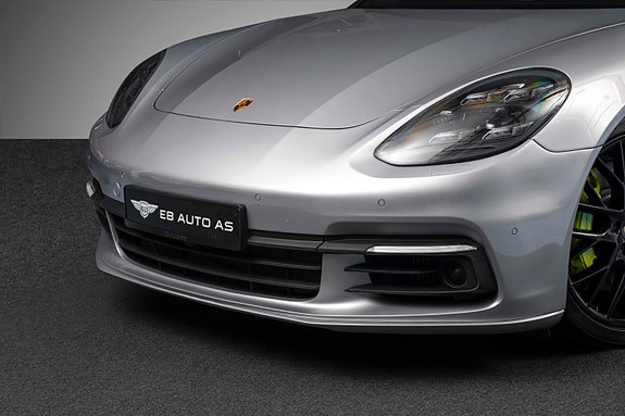 Porsche Panamera 6 of 30