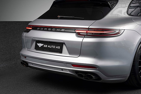 Porsche Panamera 7 of 30