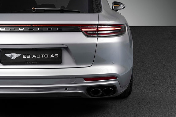 Porsche Panamera 9 of 30