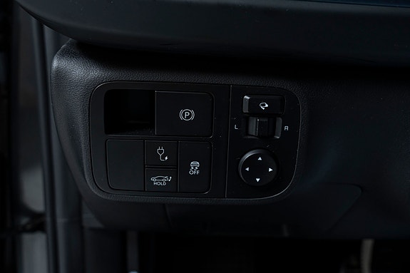 Hyundai Ioniq 6 24 of 30