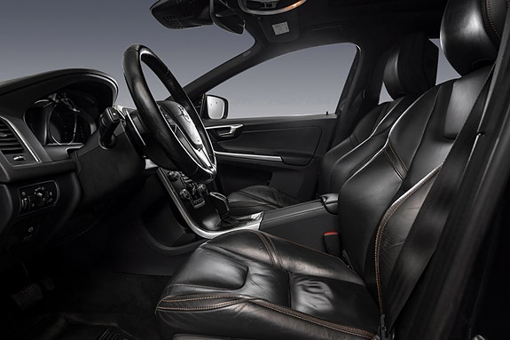 Volvo XC60 18 of 30