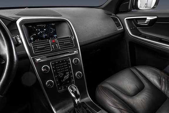Volvo XC60 28 of 30