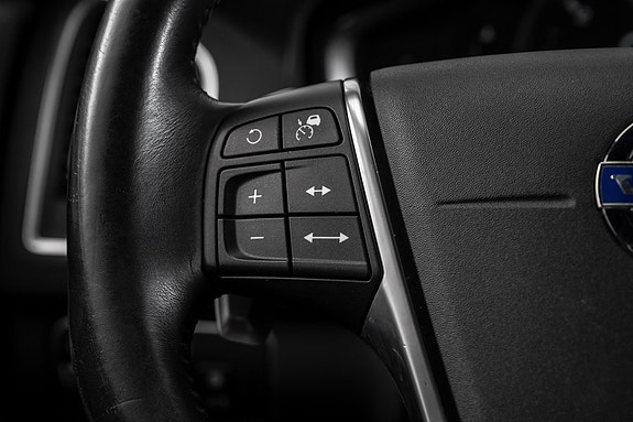 Volvo XC60 26 of 30