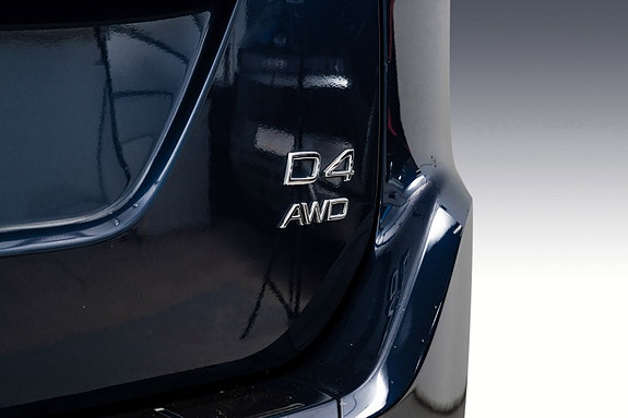 Volvo XC60 13 of 30