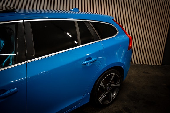 Volvo V60 5 of 24