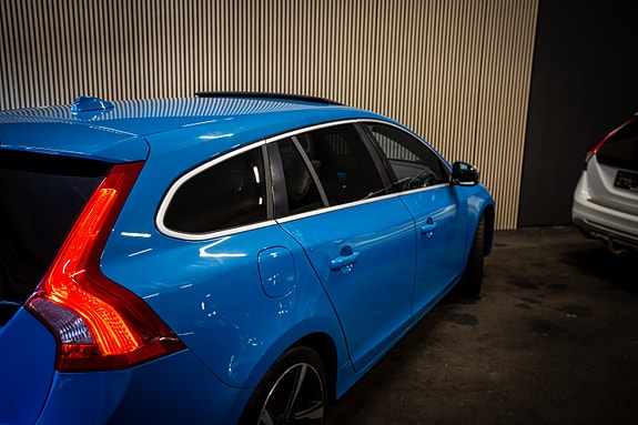 Volvo V60 8 of 24