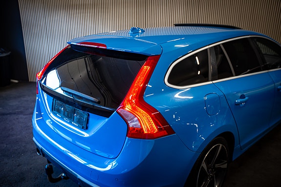 Volvo V60 7 of 24