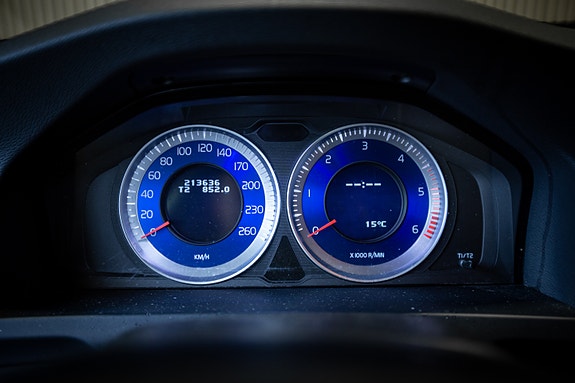 Volvo V60 17 of 24