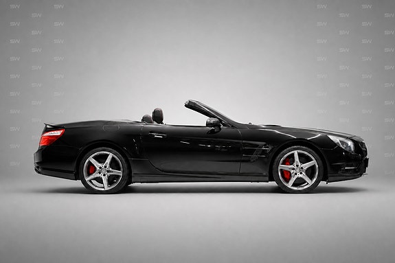 Mercedes-Benz SL500 11 of 15