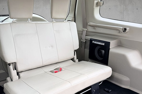 Mitsubishi Pajero 22 of 24
