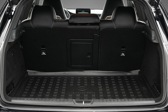 Mercedes-Benz GLA250 20 of 25