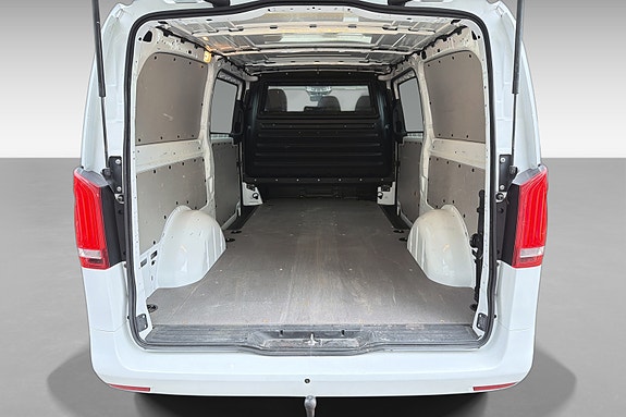 Mercedes-Benz Vito 10 of 19