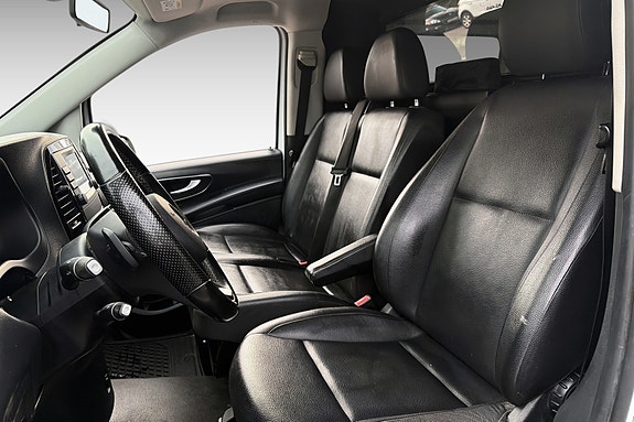 Mercedes-Benz Vito 11 of 19