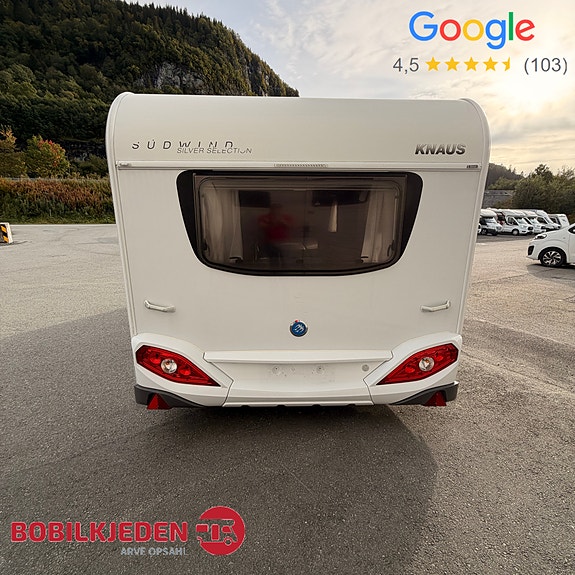 Knaus Südwind 500 Silver Selection || Truma gass + 230v | Markise | TV | U-sittegruppe | Dobbeltseng 4 of 27