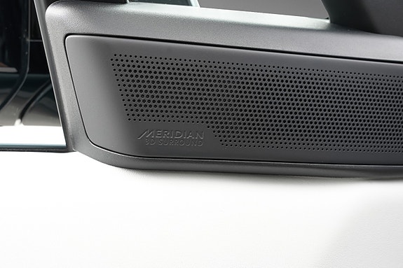 Land Rover Range Rover Sport 12 of 30