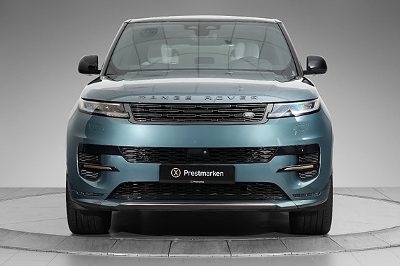 Land Rover Range Rover Sport 2 of 30