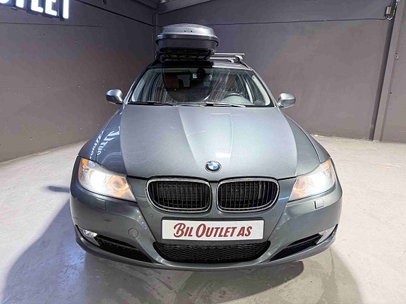 BMW 320d 3 of 30