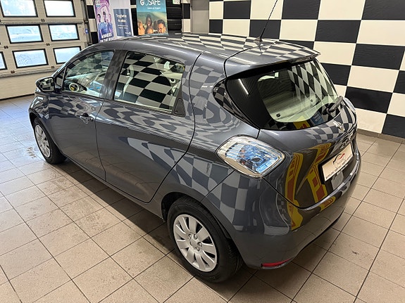 Renault Zoe 12 of 30