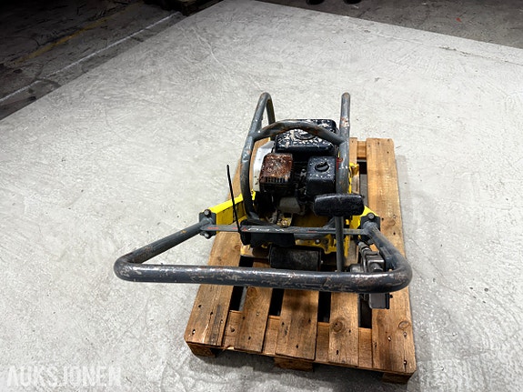Wacker Neuson WPU1550 Vibroplate - 100kg 7 of 24
