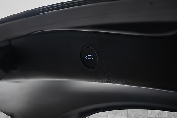 Tesla Model 3 29 of 30