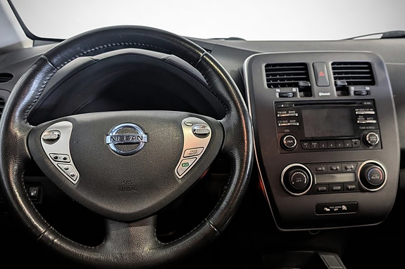 Nissan Leaf 13 of 23