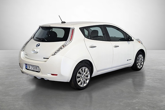 Nissan Leaf 9 of 23