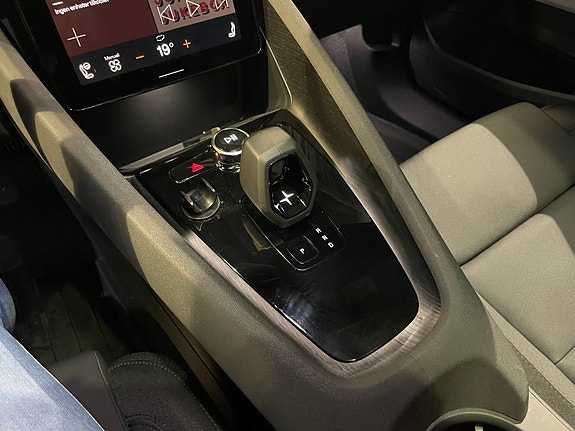 Polestar 2 13 of 30
