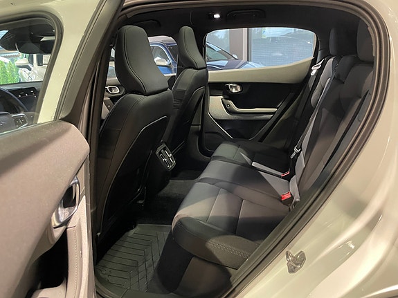 Polestar 2 30 of 30