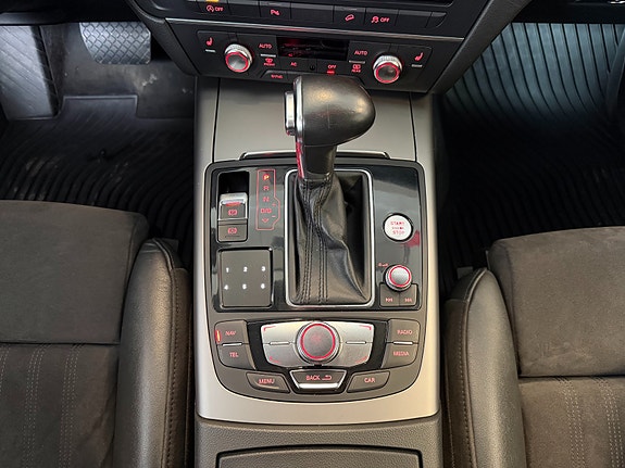 Audi A6 allroad 24 of 30