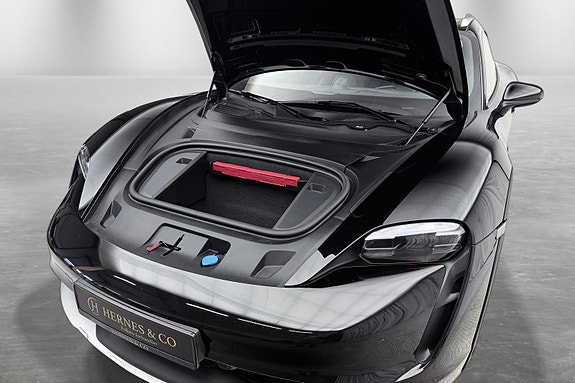 Porsche Taycan 4 6 of 30