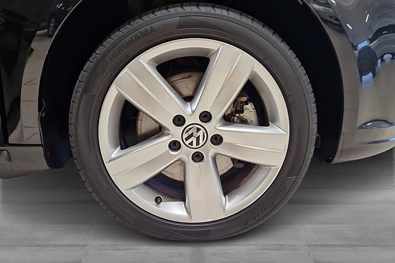 Volkswagen Touran 27 of 28