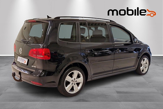 Volkswagen Touran 3 of 28