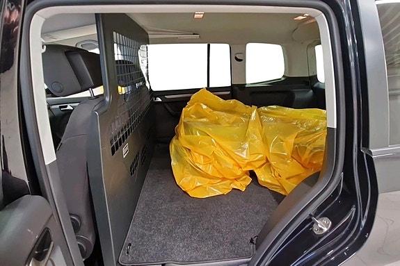 Volkswagen Touran 15 of 28