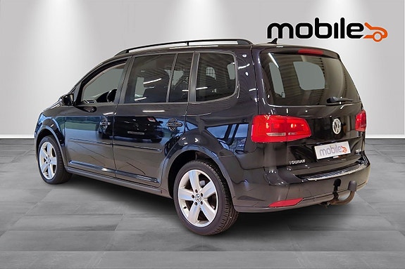 Volkswagen Touran 5 of 28