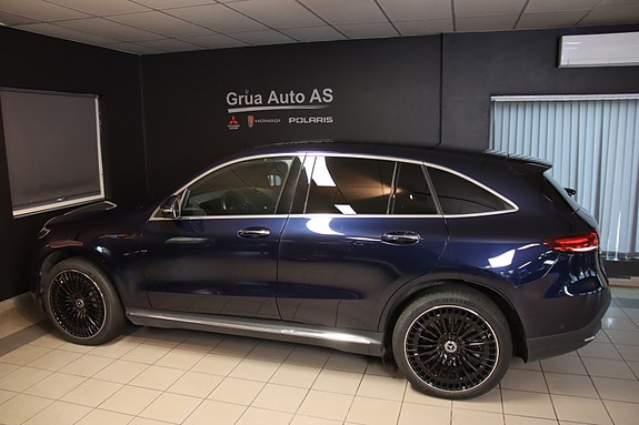 Mercedes-Benz EQC400 9 of 29