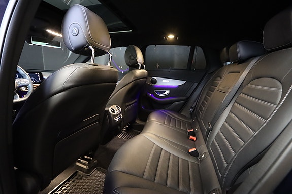 Mercedes-Benz EQC400 26 of 29