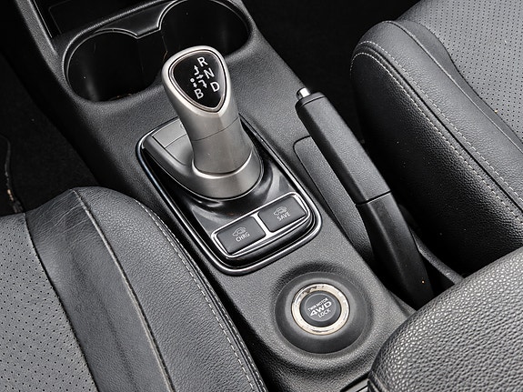 Mitsubishi Outlander 16 of 21