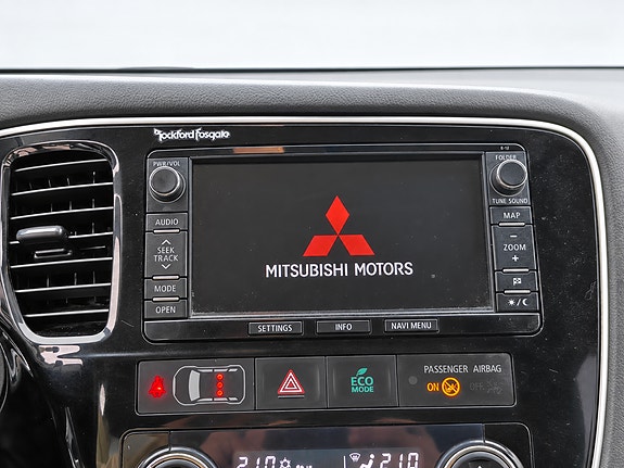 Mitsubishi Outlander 17 of 21