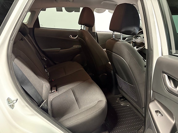 Hyundai Kona 7 of 23