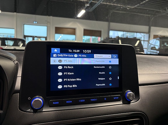 Hyundai Kona 18 of 23