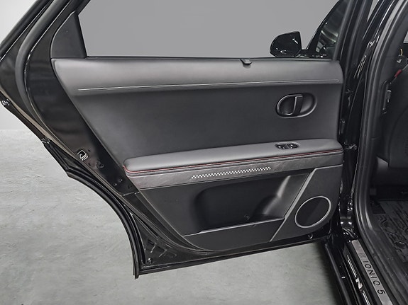 Hyundai Ioniq 5 26 of 30