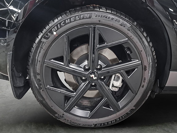 Hyundai Ioniq 5 10 of 30