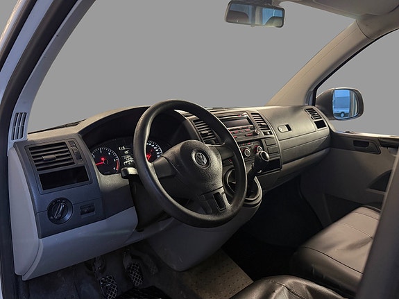 Volkswagen Transporter 7 of 19